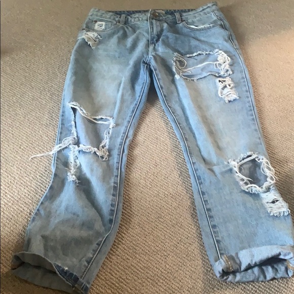 Tobi distressed ripped jeans. Size 29 - Picture 2 of 4